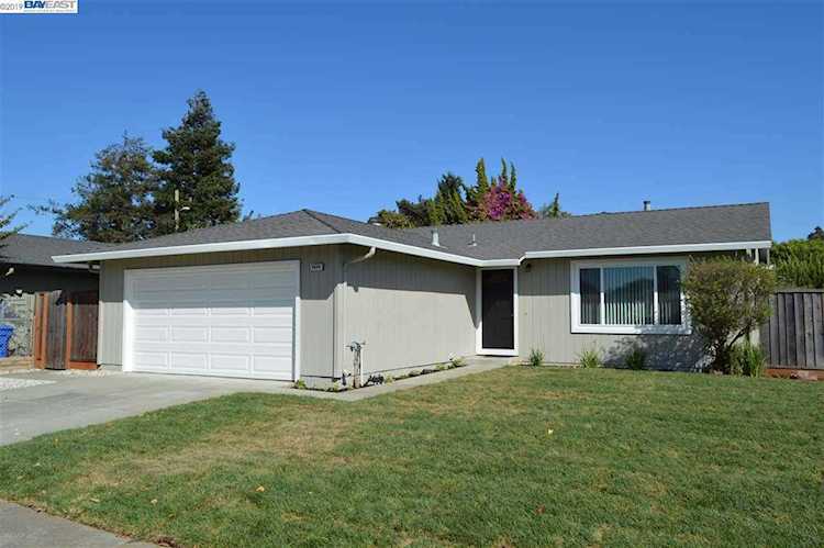 4648 Serra Ave Fremont, CA 94538 | MLS 40880312 Photo 1