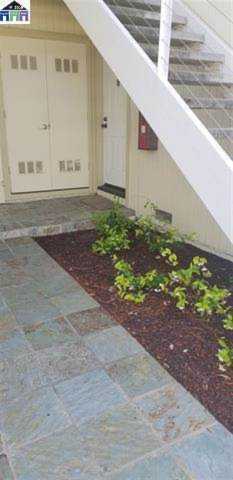 2827 Monument Boulevard Concord, CA 94520 | MLS 52199645 Photo 1