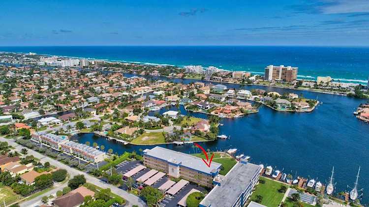 3301 Spanish Trail #107 Delray Beach, FL 33483