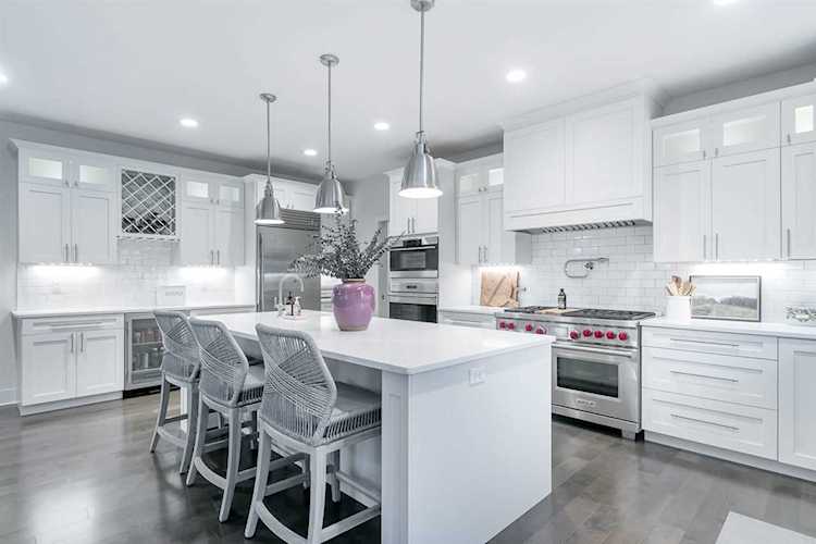 238 S Hallmark WaySun PrairieWI53590 Photo 1