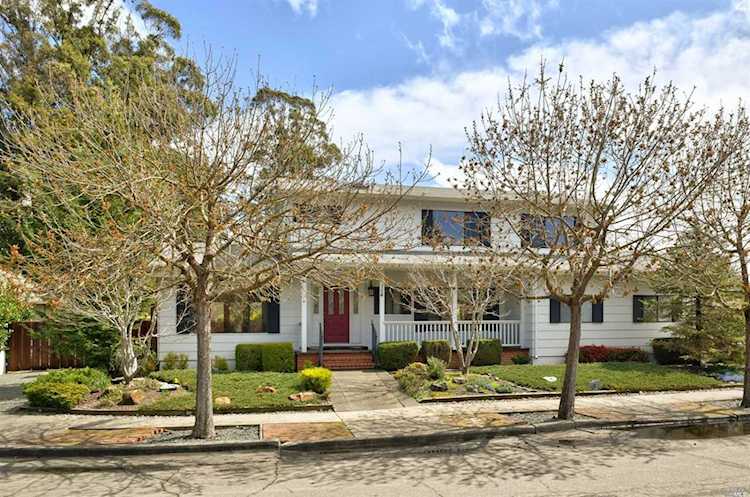 114 Sherwood Drive Santa Rosa, CA 95405 | MLS 21907086 Photo 1