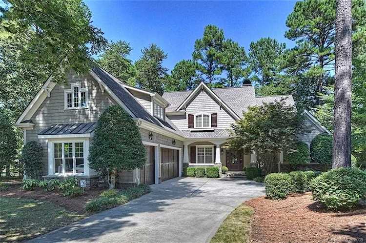 108 Stonewall Beach Ln Mooresville, NC 28117