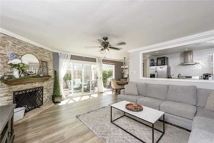1741 Tustin Avenue #12B Costa Mesa, CA 92627 | MLS OC19220821 Photo 1
