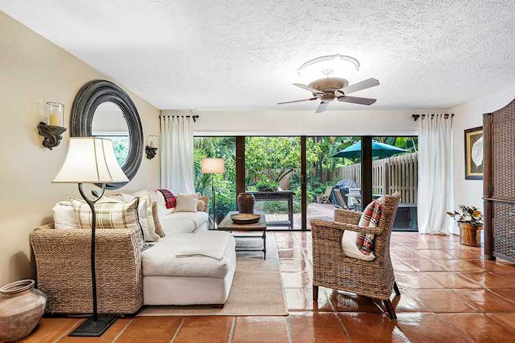 4300 N Ocean Boulevard #5 Gulf Stream, FL 33483