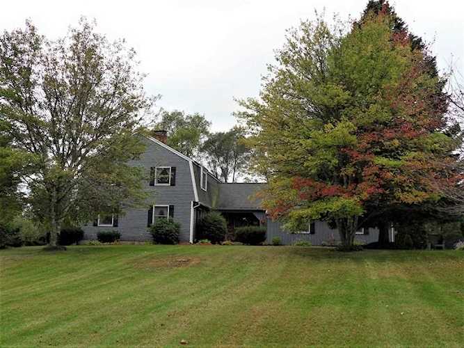 215 Elm Street Blackstone, MA 01504