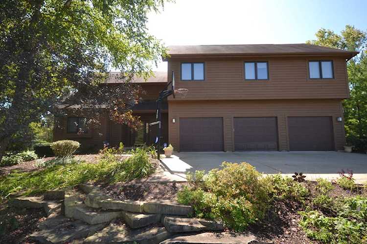 43W421 Sanctuary Trl St. Charles, IL 60175