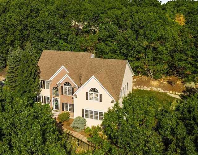 Ravenwood Hopkinton, 4 Tammer Ln, MA, home for sale Photo 1