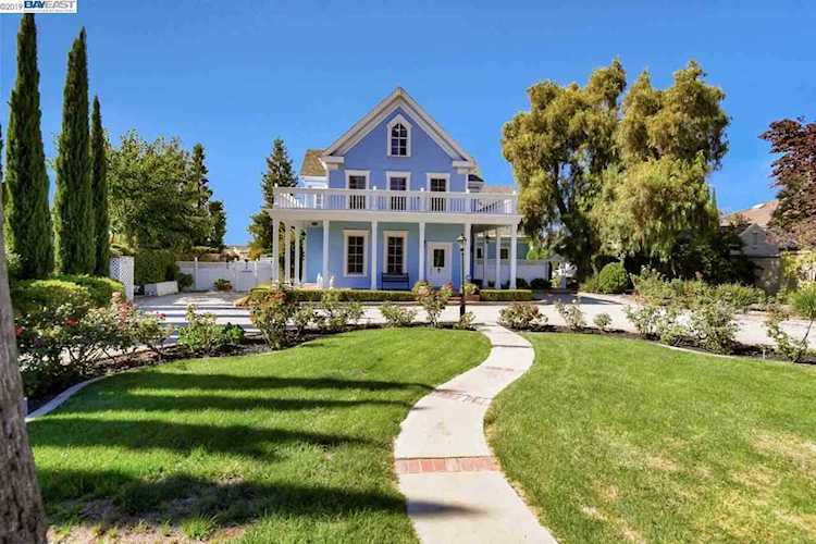 3101 Driscoll Rd Fremont, CA 94539