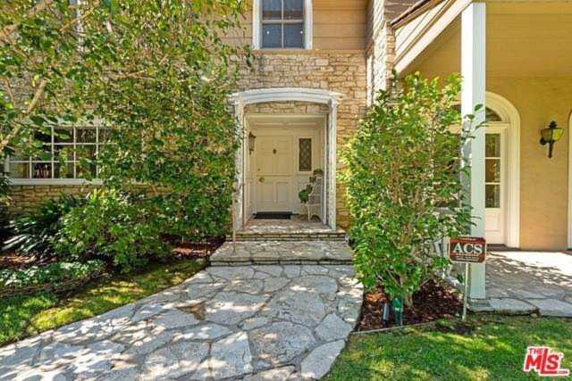 555 Warner Avenue Los Angeles, CA 90024