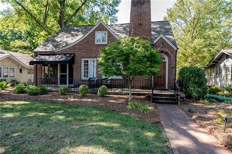 419 Nw 8th St Hickory Nc 28601 Mls 3556776