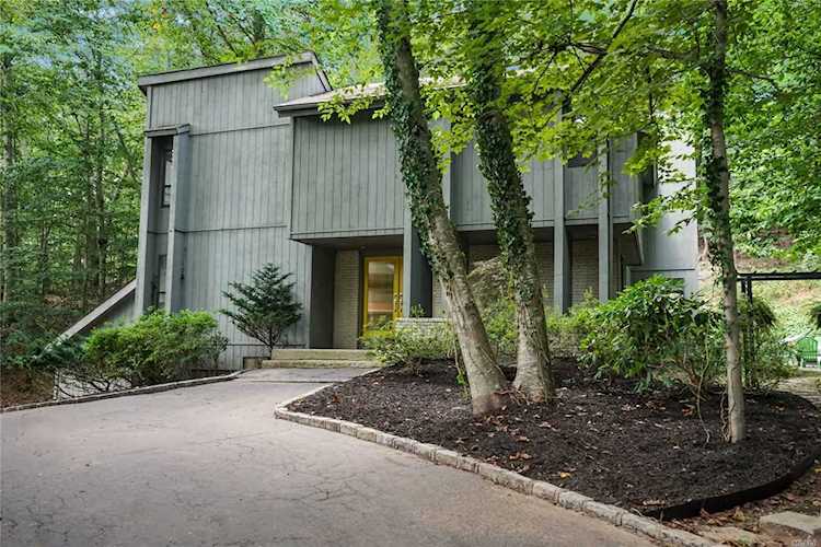 41 Quail Path Nissequogue, NY 11780