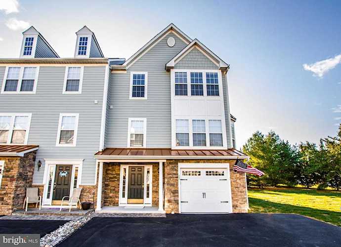 22 Heron Ln Millville, DE 19967