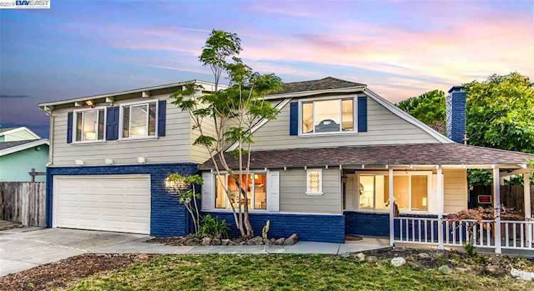 5808 Nottingham Dr El Sobrante, CA 94803 | MLS 40880570 Photo 1