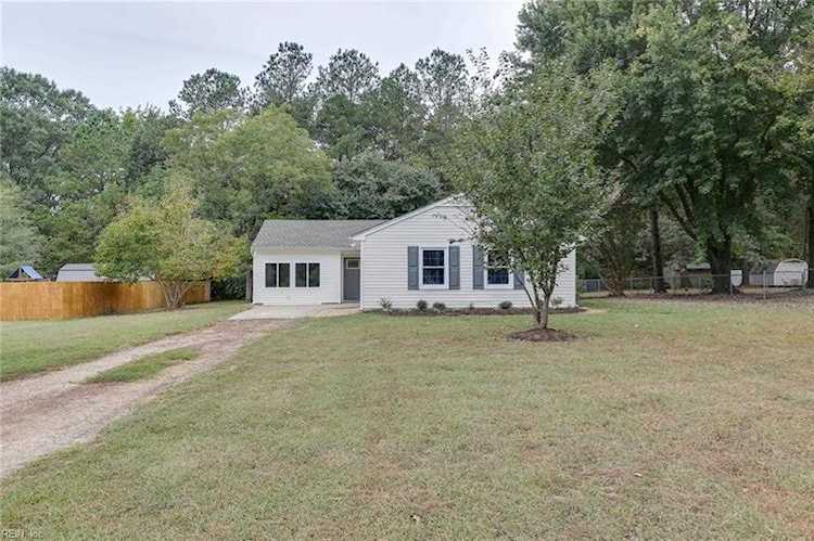 6346 Stonehenge Way Gloucester, VA 23061 | MLS 10285010 Photo 1