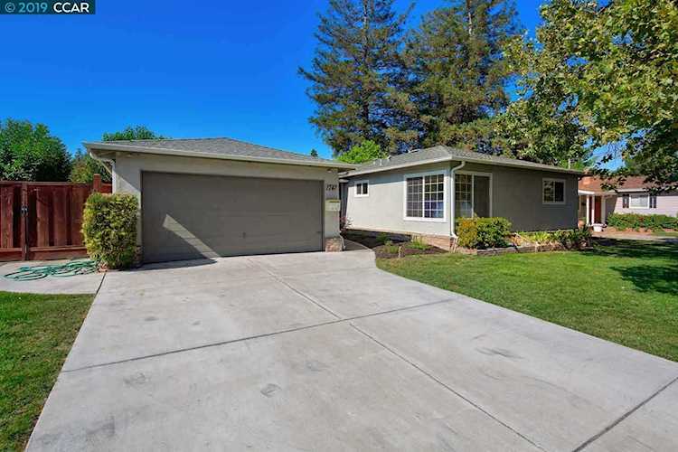 1747 Landana Dr Concord, CA 94519 | MLS 40881193 Photo 1