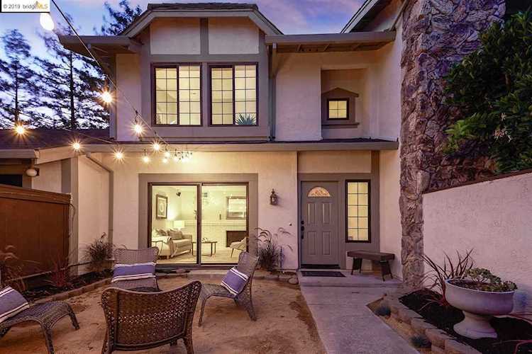 4213 Sora Cmn Fremont, CA 94555 | MLS 40881585 Photo 1