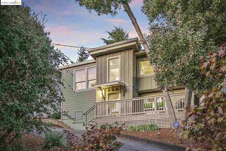 1206 Mountain Blvd Oakland, CA 94611 | MLS 40883832 Photo 1