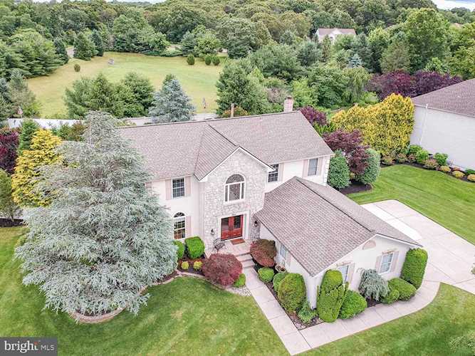 3 Parry Dr Hainesport, NJ 08036 | MLS NJBL347432 Photo 1