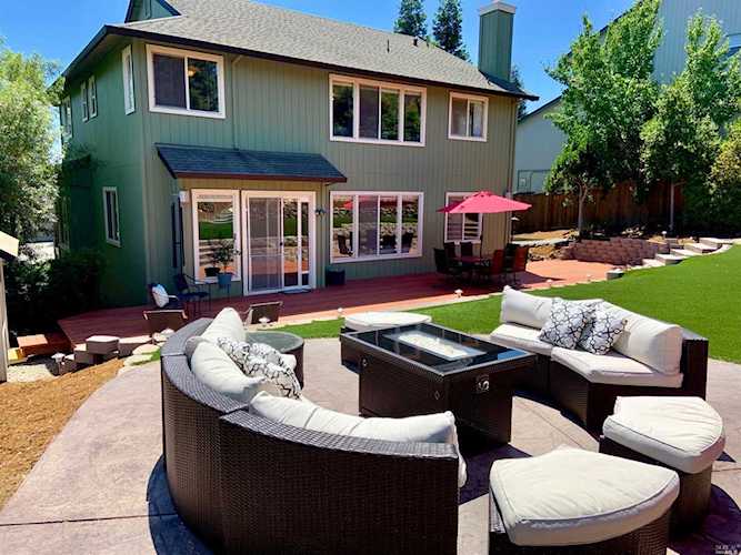 1506 Branch Owl Place Santa Rosa, CA 95409 | MLS 21914676 Photo 1