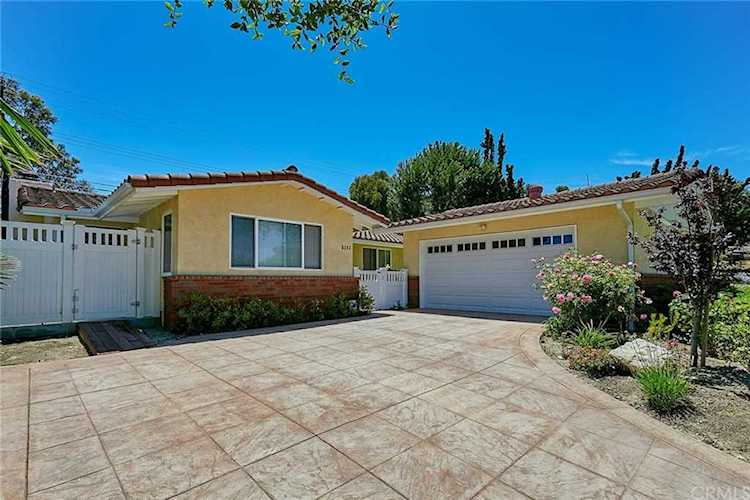 5282 Willow Wood Road Rolling Hills Estates, CA 90274 | MLS PV19212520 Photo 1