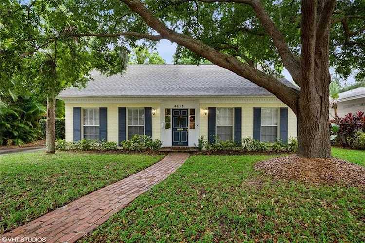4618 W Beach Park Drive Tampa, FL 33609