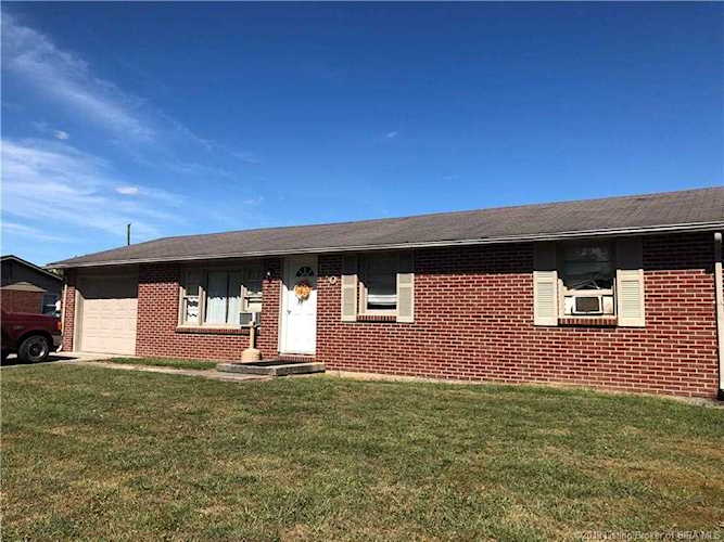 170 N Sycamore St Hanover, IN 47243