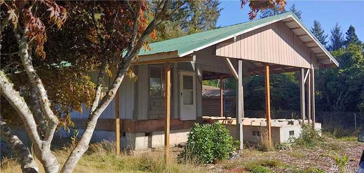 2109 304th Place Ocean Park, WA 98640