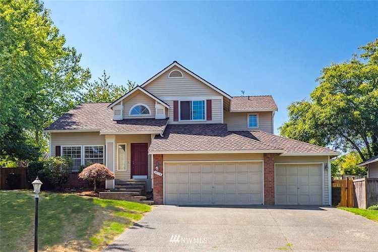 16718 97th Av Ct E Puyallup, WA 98375 | MLS ® 1504674 Photo 1