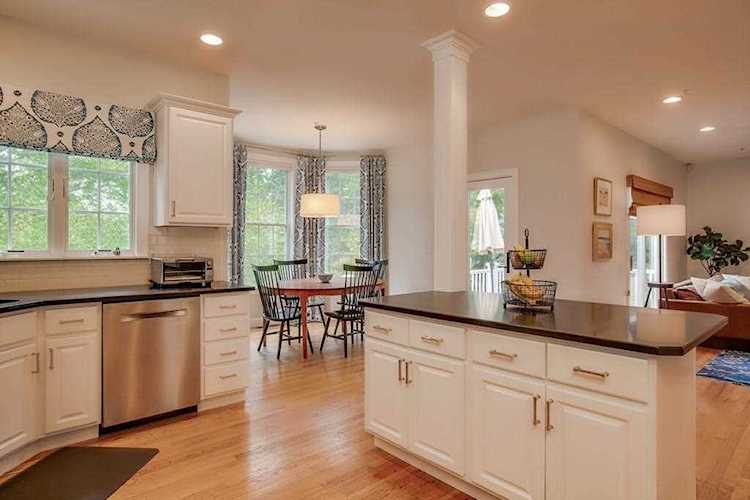 Parsons Hill Wenham, 5 Lafayette Lane, MA, home for sale Photo 1