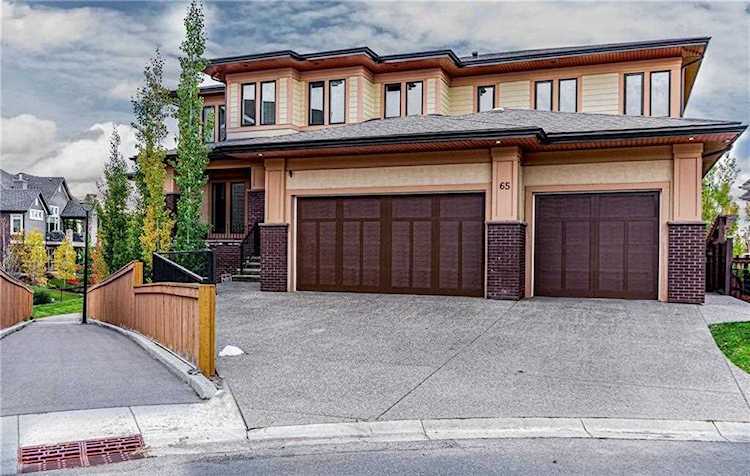 65 Rockcliff Heights NW Calgary, AB T3G 0C8