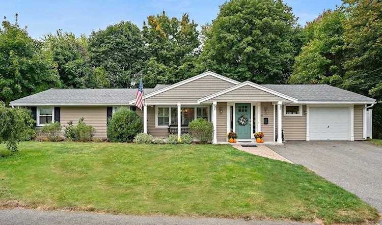 40 Alida Road, Braintree, MA 02184 - $585,000 - MLS#72578443 Photo 1