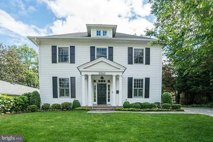 5910 Namakagan Rd Bethesda, MD 20816 | MLS ® MDMC682942 Photo 1