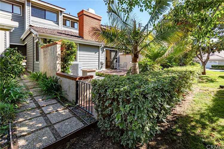 13 Lafayette Court Manhattan Beach, CA 90266 | MLS SB19239576 Photo 1