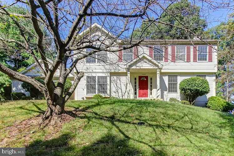 16628 Bethayres Rd Rockville, MD 20855 | MLS ® MDMC681752 Photo 1