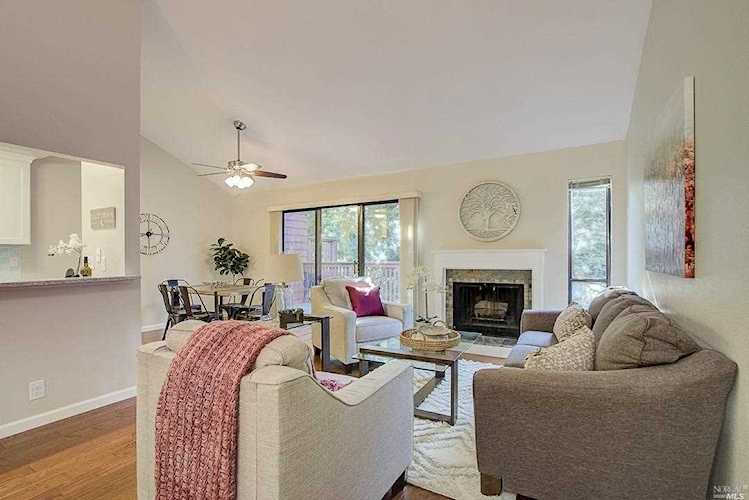 964 Arlene Way Novato, CA 94947 | MLS 21921493 Photo 1