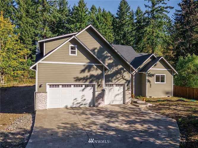 409 O'Farrell Cutoff Rd E Lake Tapps, WA 98391