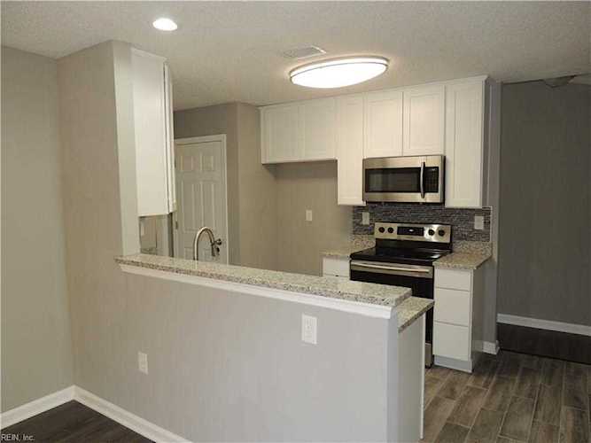 1836 Lewisham Way Virginia Beach, VA 23454 | MLS 10286087 Photo 1