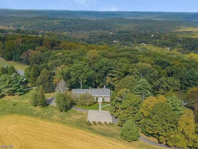 1-1 Chapin Rd Bernardsville Boro, NJ 07924