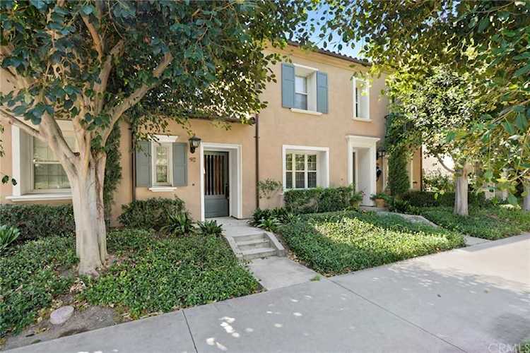 92 Townsend Irvine, CA 92620