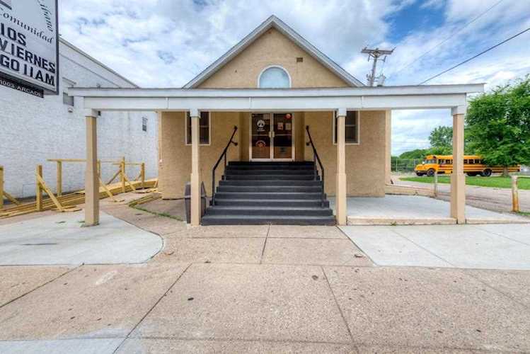 1003 Arcade Street Saint Paul, MN 55106