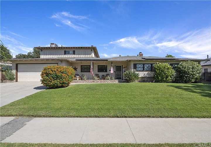 3807 N Parkside Drive San Bernardino, CA 92404 | MLS IV19242033 Photo 1