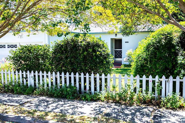 2034 Augustan Avenue Santa Rosa, CA 95404 | MLS 21919851 Photo 1