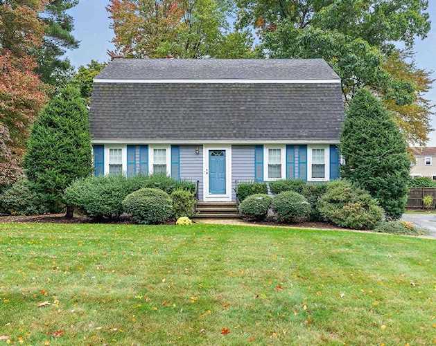 11 Emilissa Ln Weymouth, MA 02188 | MLS 72579456 Photo 1