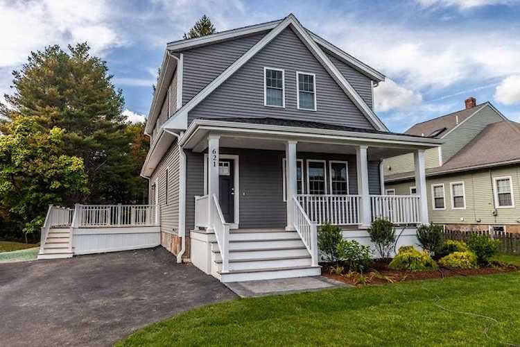 South Easton Easton, 621 Turnpike St, MA, home for sale Photo 1