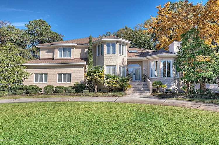 101 Edgewater Lane Wilmington, NC 28403