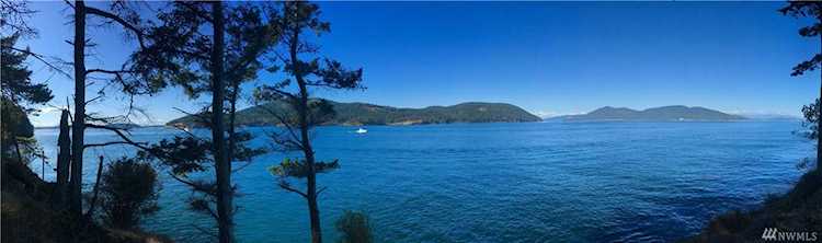 6 Pass View Rd Decatur Island, WA 98221