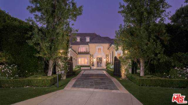 244 N Bristol Avenue Los Angeles, CA 90049