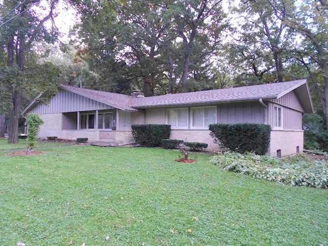 702 Frost Woods Rd Monona, WI 53716