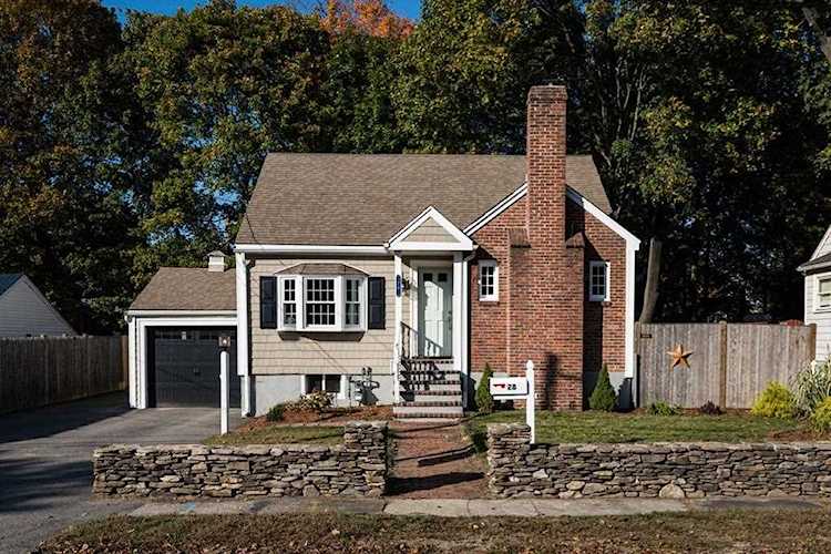 28 Welland Rd Weymouth, MA 02188 | MLS 72580261 Photo 1