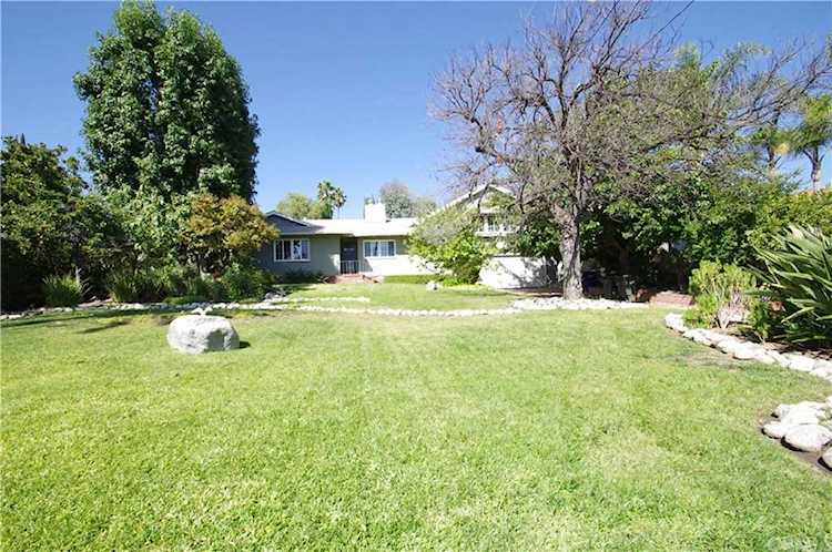 1121 Green Lane, La Canada Flintridge, CA 91011 | MLS# AR19242679 Photo 1